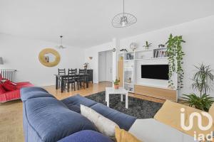 Picture of listing #330758745. Appartment for sale in Cachan