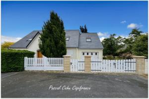 Picture of listing #330761413. House for sale in Coutances