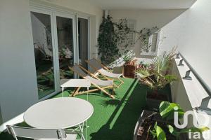 Picture of listing #330762155. Appartment for sale in Marseille
