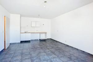 Thumbnail of property #330765229. Click for details