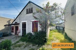 Picture of listing #330766335. House for sale in Vierzon