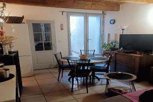 Picture of listing #330768412. Appartment for sale in Salon-de-Provence