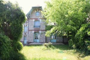 Picture of listing #330769646.  for sale in Châteaudun