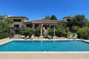 Picture of listing #330771795. Appartment for sale in Mougins