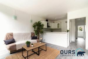 Picture of listing #330772254. Appartment for sale in Saint-Denis