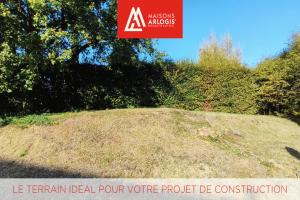 Picture of listing #330781197. Land for sale in Saint-Étienne-des-Oullières