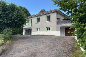 Picture of listing #330791713. House for sale in Châteauneuf-la-Forêt