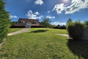 Thumbnail of property #330794072. Click for details