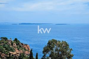 Picture of listing #330797096. Appartment for sale in Théoule-sur-Mer