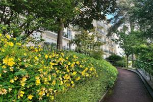Picture of listing #330797539. Appartment for sale in Sèvres