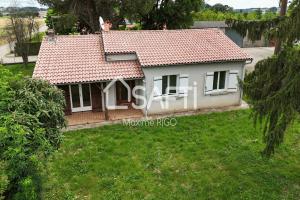 Picture of listing #330799300. House for sale in Virazeil