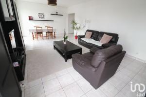 Picture of listing #330802479. Appartment for sale in Avon