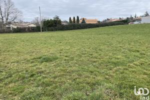 Picture of listing #330802795. Land for sale in Châteauneuf