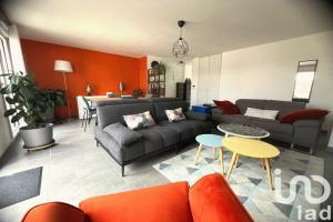 Picture of listing #330803331. Appartment for sale in Tours