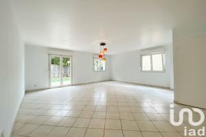 Thumbnail of property #330809151. Click for details