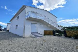 Picture of listing #330814916. Appartment for sale in Prunelli-di-Fiumorbo