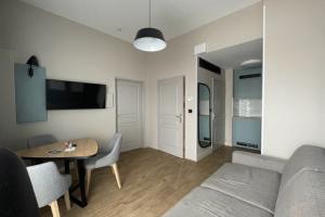 Picture of listing #330819149. Appartment for sale in Bois-d'Arcy