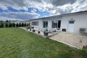 Picture of listing #330820293. House for sale in Mansle