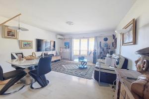 Picture of listing #330820421. Appartment for sale in Sanary-sur-Mer