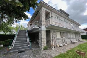 Thumbnail of property #330822365. Click for details