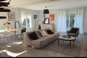 Picture of listing #330830013. Appartment for sale in Saint-Médard-en-Jalles