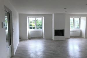 Thumbnail of property #330832304. Click for details