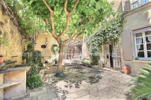Picture of listing #330835407. House for sale in Uzès