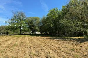 Picture of listing #330840204. Land for sale in Baud