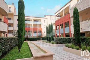 Picture of listing #330840691. Appartment for sale in Nîmes