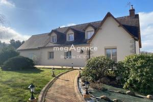 Picture of listing #330844231. House for sale in Tuffé Val de la Chéronne