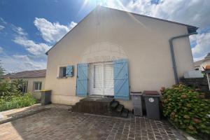 Picture of listing #330845275. House for sale in Varennes-sur-Seine