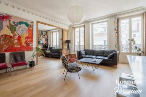 Picture of listing #330845353. Appartment for sale in Paris