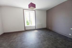 Thumbnail of property #330854170. Click for details