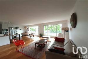 Picture of listing #330859780. Appartment for sale in Le Vésinet