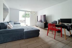 Picture of listing #330860232. Appartment for sale in Rosny-sous-Bois