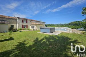 Picture of listing #330861202. House for sale in Romazières