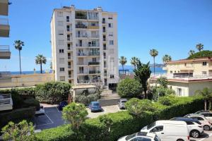 Picture of listing #330864140. Appartment for sale in Antibes