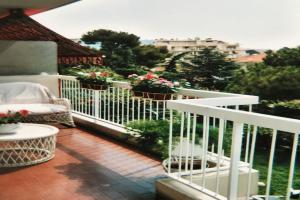 Picture of listing #330871301. Appartment for sale in Cannes