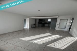 Thumbnail of property #330877029. Click for details