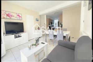 Picture of listing #330877494. Appartment for sale in Toulon