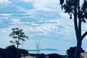 Picture of listing #330877598. House for sale in La Ciotat