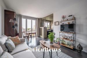 Picture of listing #330878441. Appartment for sale in Noisy-le-Sec