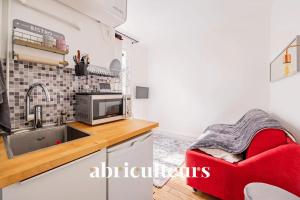 Picture of listing #330879007. Appartment for sale in Paris
