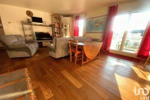 Picture of listing #330879575. Appartment for sale in Savigny-sur-Orge