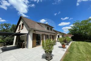 Picture of listing #330880025. House for sale in Cosne-Cours-sur-Loire