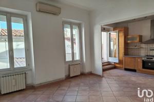 Picture of listing #330880648. Appartment for sale in Marseille