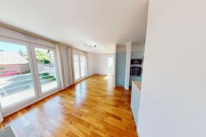 Picture of listing #330881221. Appartment for sale in Rolleville