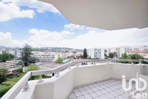 Picture of listing #330881302. Appartment for sale in Saint-Priest-en-Jarez