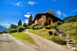 Picture of listing #330892847. House for sale in Samoëns