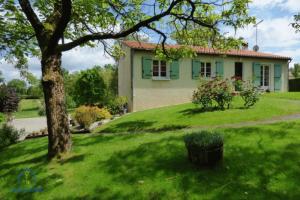 Photo de l'annonce nº 330897821. Maison à vendre sur La Caillère-Saint-Hilaire